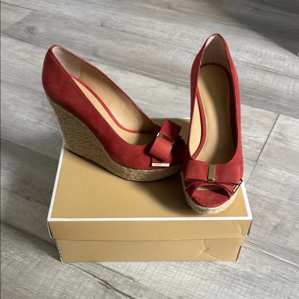 Michael Kors Cinnamon Wedge Peep Toe Shoes - Picture 3 of 12